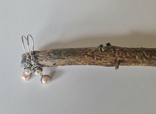 Ohrring: "Perlentraum" - 2 x Perle mit Silber